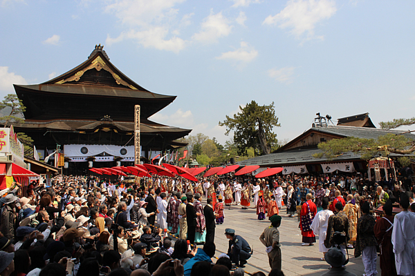 国宝・善光寺